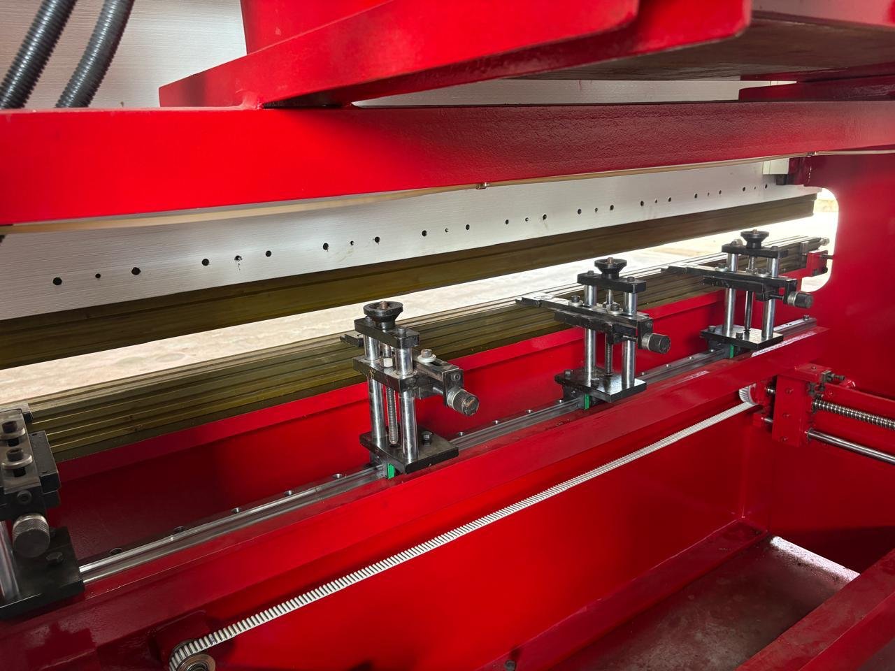 Hydraulic Press Brake